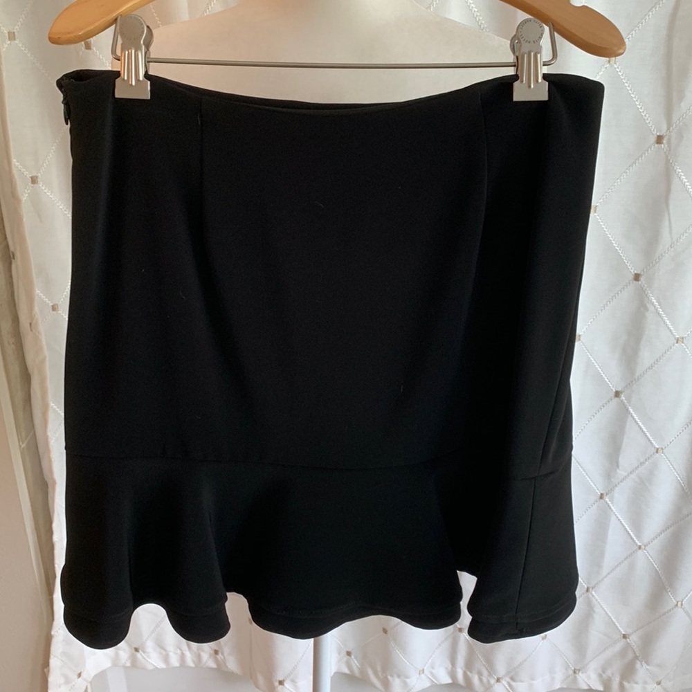 White House Black Market skirt.  Size 4